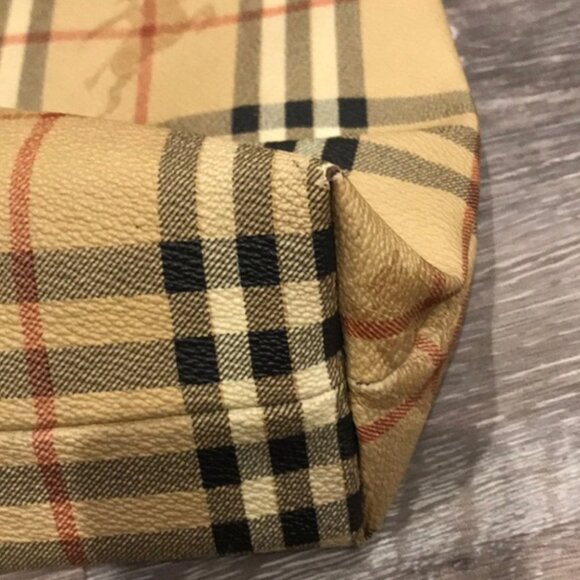 Burberry Check Pattern Shoulder Bag - Picture 9 of 11